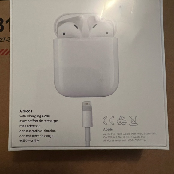 AirPods with Charging Case - Picture 8 of 8